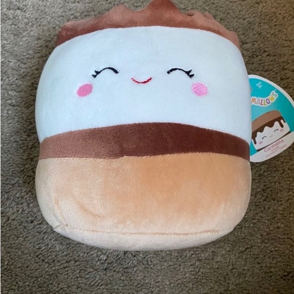 Carmelita Squishmallow - Picture 1 of 3